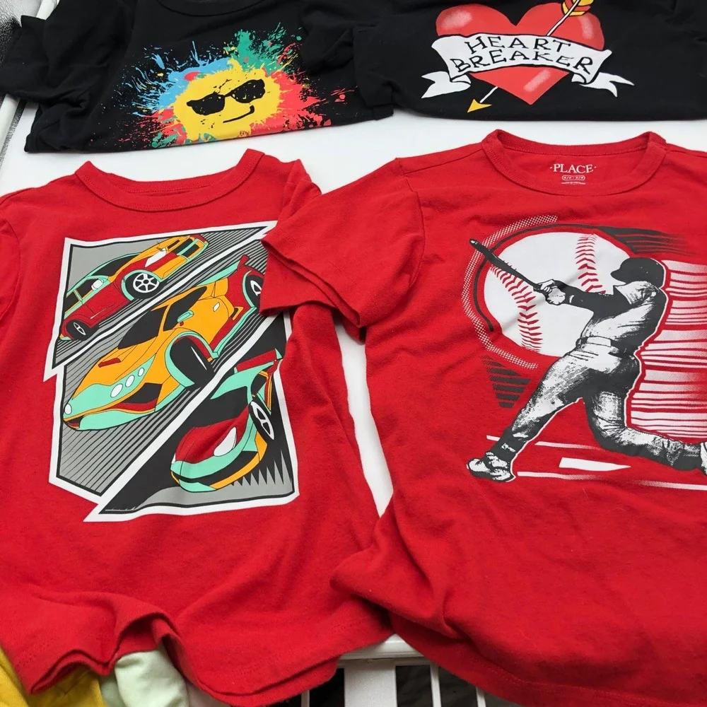 Boys Size 5/6 (S) Short Sleeve T Shirts BUNDLE Children's Place Graphic‎ Uniqlo